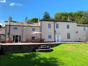 Coastal Riding Retreat In The Lake District 